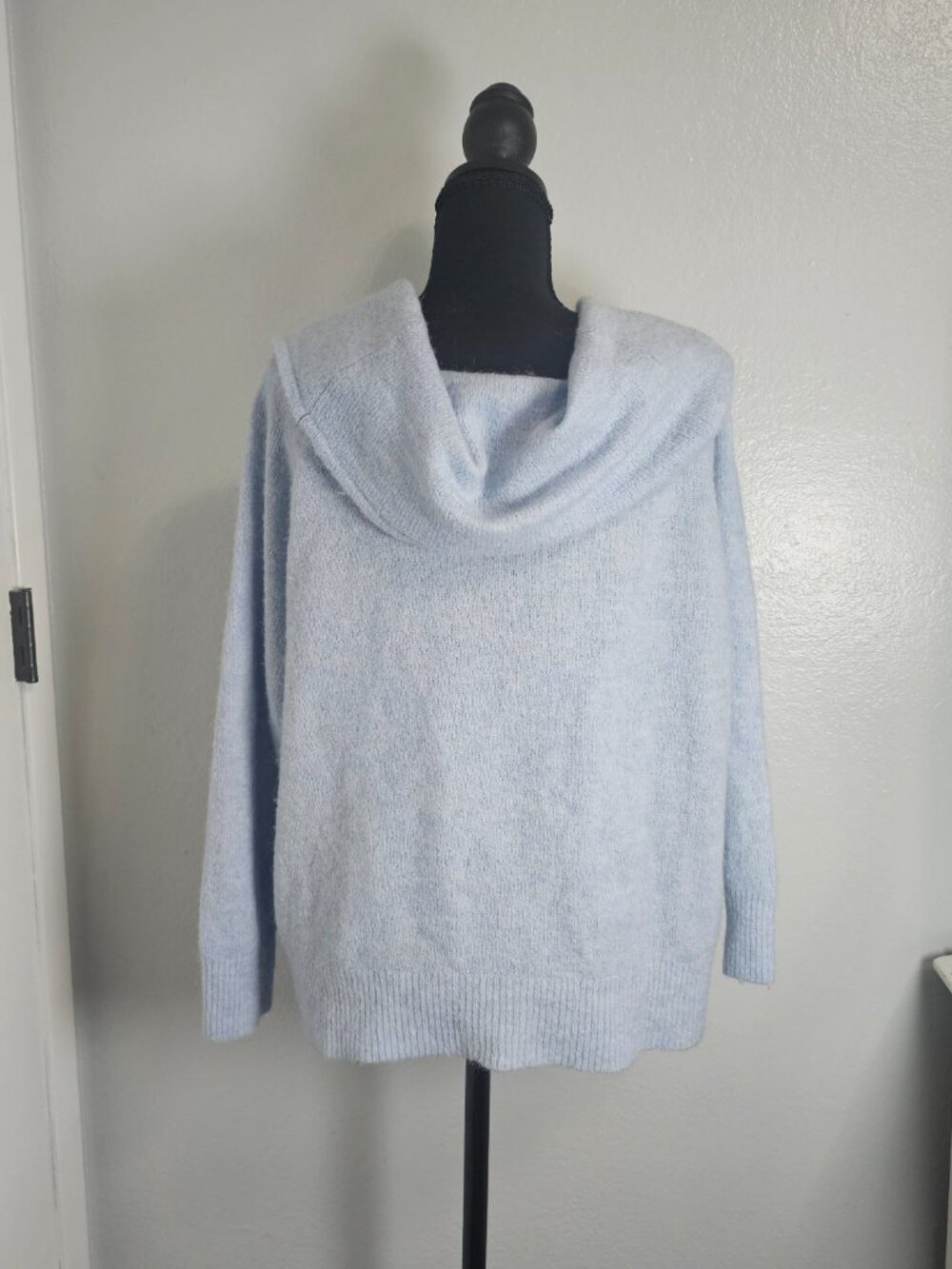 H&M Divided Light Blue Cowl Neck Wool Blend Alpaca Sweater Soft Cozy Size Large - Picture 3 of 7